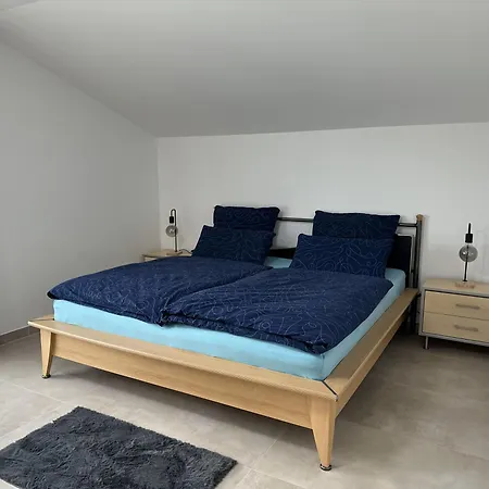 شقة Family In - Autobahn A45 A66 - Frankfurt Airport Fra