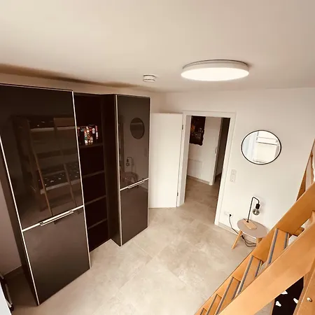 Family In - Autobahn A45 A66 - Frankfurt Airport Fra *