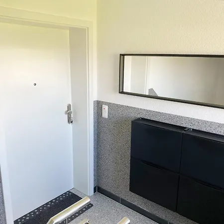 Family In - Autobahn A45 A66 - Frankfurt Airport Fra